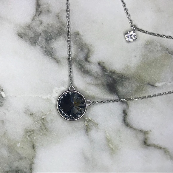Swarovski Crystals Double Layer Delicate Necklace - Picture 2 of 4